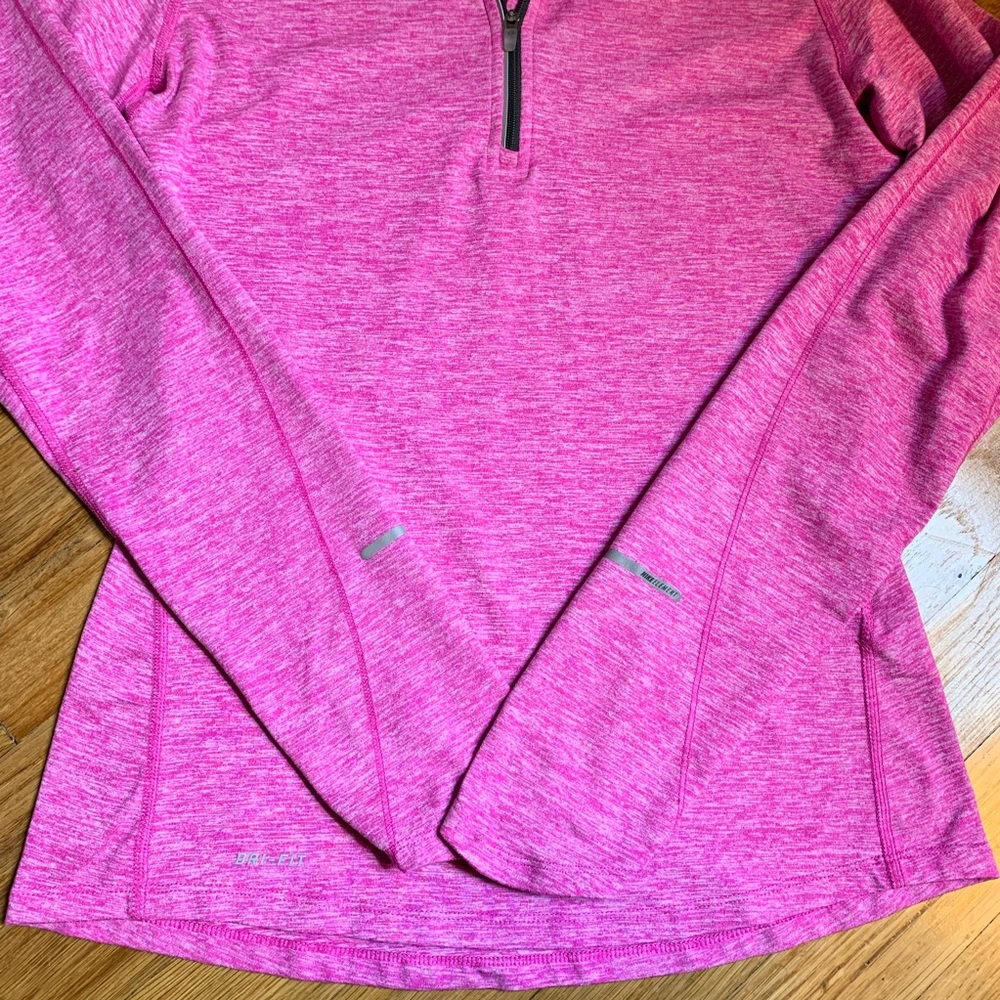 Nike Dri-Fit pullover - Picture 4 of 6